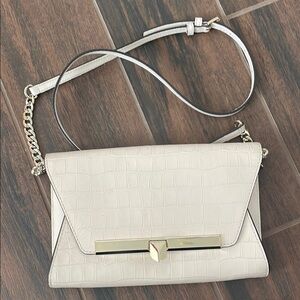 NWT Michael Michael Kors Bekah Clutch Crossbody - Light Cream